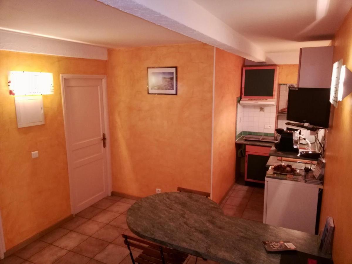 Chambres D'Hotes Le Clos Saint-Pierre-la-Palud Exterior foto